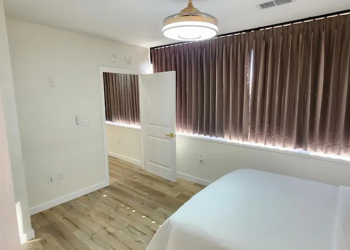 Aparthotel Modern With Gym In Midtown